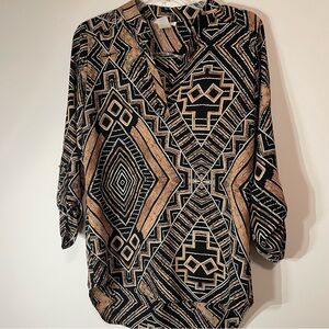 Adrienne Collection Black and Tan Aztec Blouse~ Size Small